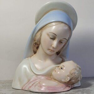Vintage Madonna and Child Figurine Italy 700/60